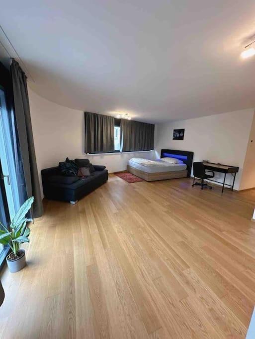 Neubau In Zuerich Oerlikon Apartment Exterior photo